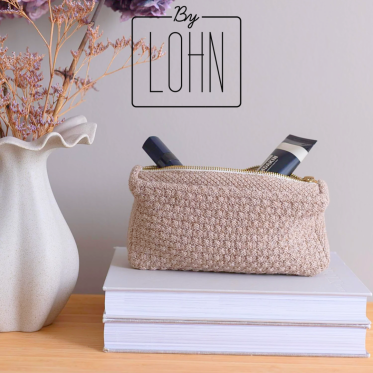 by lohn strikket clutch