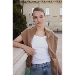 Maanesten - Alfabet Halskde, A