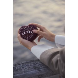 Maanesten - Maroon�Heart Smykkeskrin