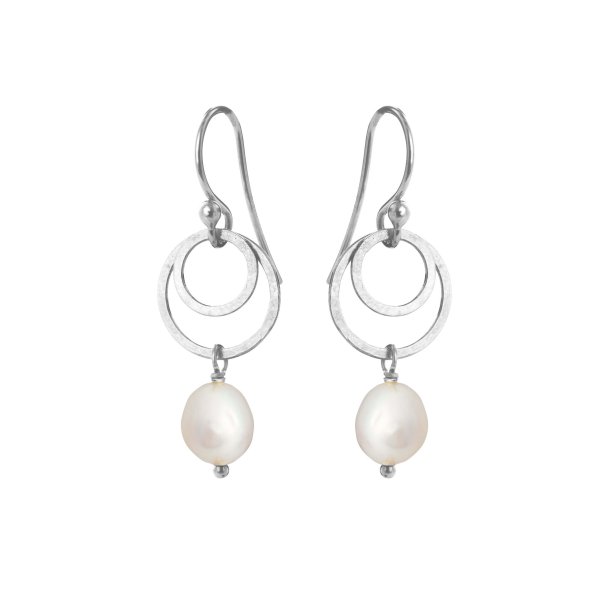 Susanne Friis Bjrner - reringe med sm ringe og ferskvandsperler