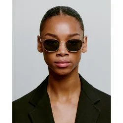 A. Kj�rbede - Hello Solbriller, Guld