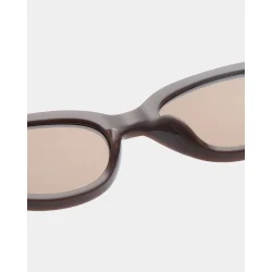 A. Kj�rbede - Winnie Solbriller, Chocolate