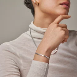 Enamel - Caroline Armbnd, Slv