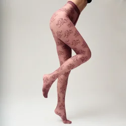 Sneaky Fox - Ava Strmpebuks, Wine