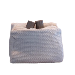 By Lohn - Petra Stor Strikket Toilettaske, Beige Melange