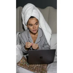 Bon Dep - Mac cover mw Liberty, Ciara Green