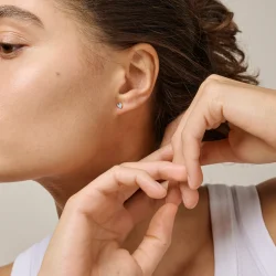 Enamel - Studs Amore, Steel Blue