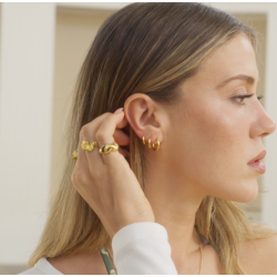 Camille Brinch - Mellem Basic Hoops reringe, Guld