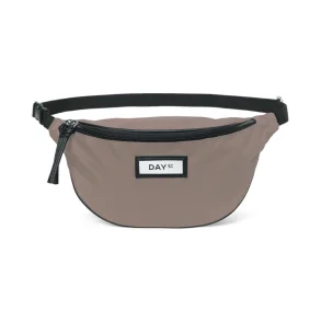 DAY ET - Gweneth RE-S Bum, Driftwood