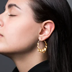 Jane Knig - Curly Hoops, Stor