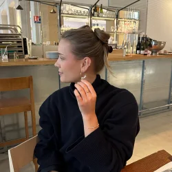 byBiehl - Emily Hoops, Forgyldt