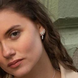 byBiehl - Pearl Signature Earhanger, Short