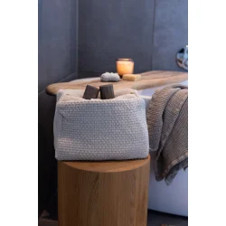 By Lohn - Petra Stor Strikket Toilettaske, Beige Melange